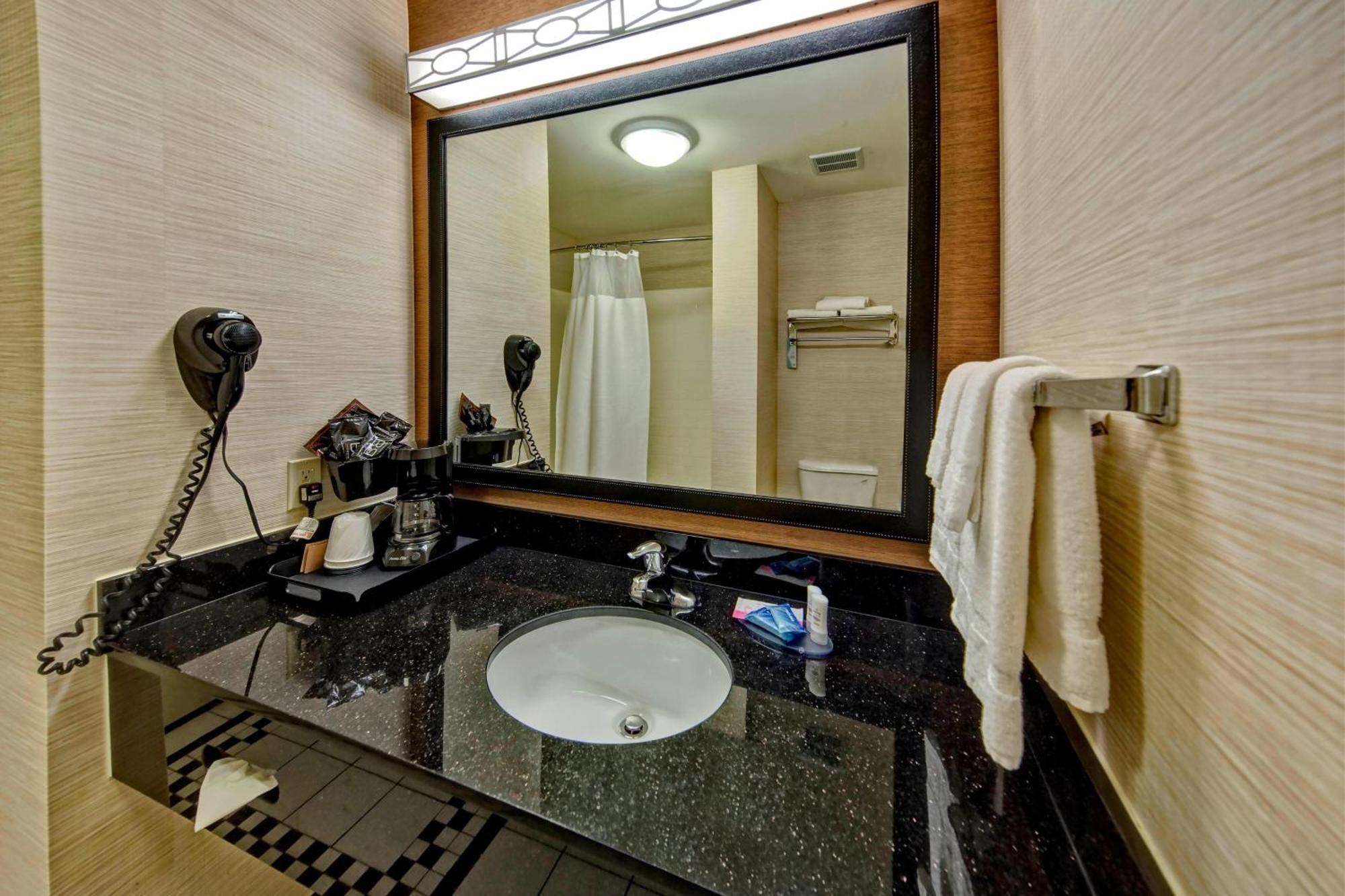 Fairfield Inn And Suites By Marriott Oklahoma City Airport Eksteriør bilde